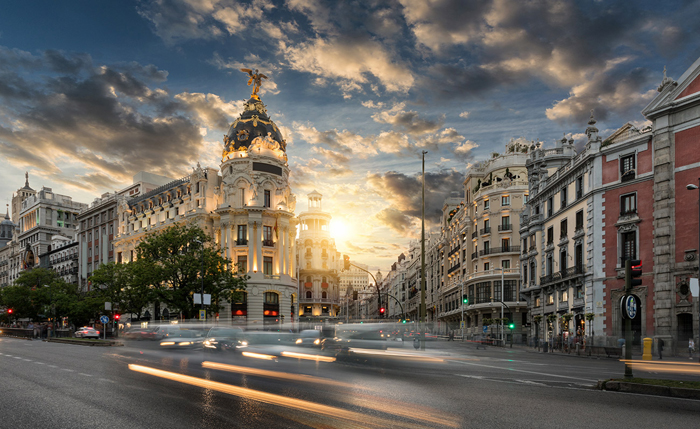 Tableau bâtiment Metropolis Madrid